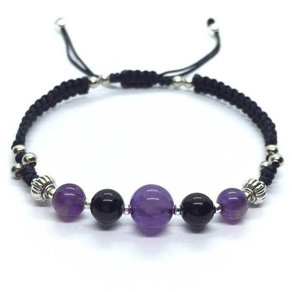 Amethyst & Onyx Bracelet - Picture 1 of 7